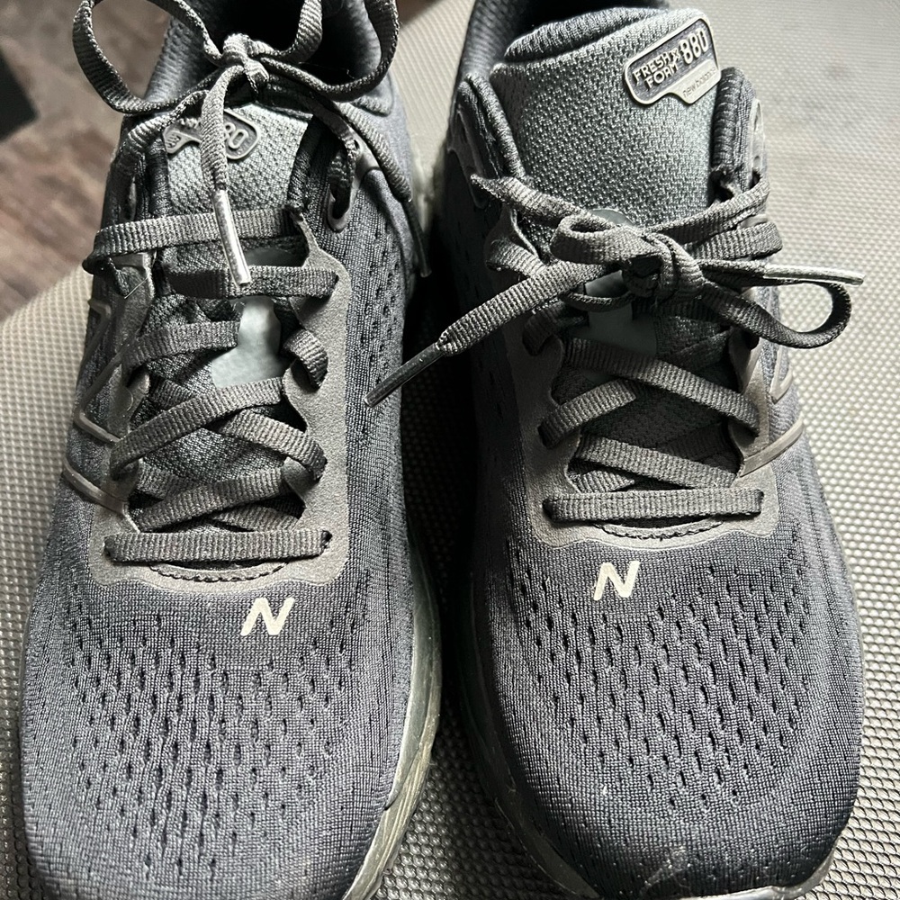 New Balance Fresh Foam 880 Black Sneakers
